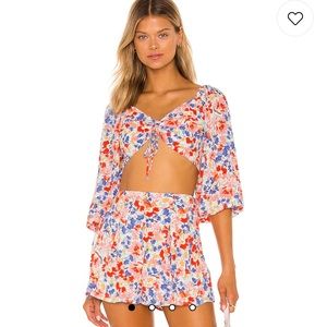 L-Space floral set! Perfect for vacation or a night out #girly #lspace #floral